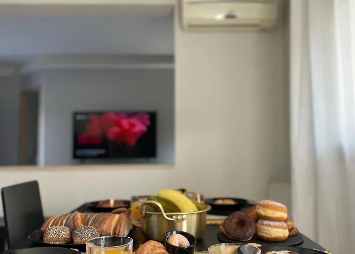 Casa De Manu Rhodes City